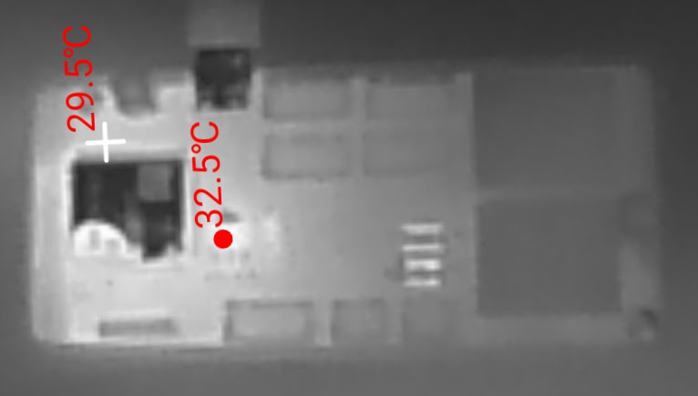 Thermal image of Garage133 board