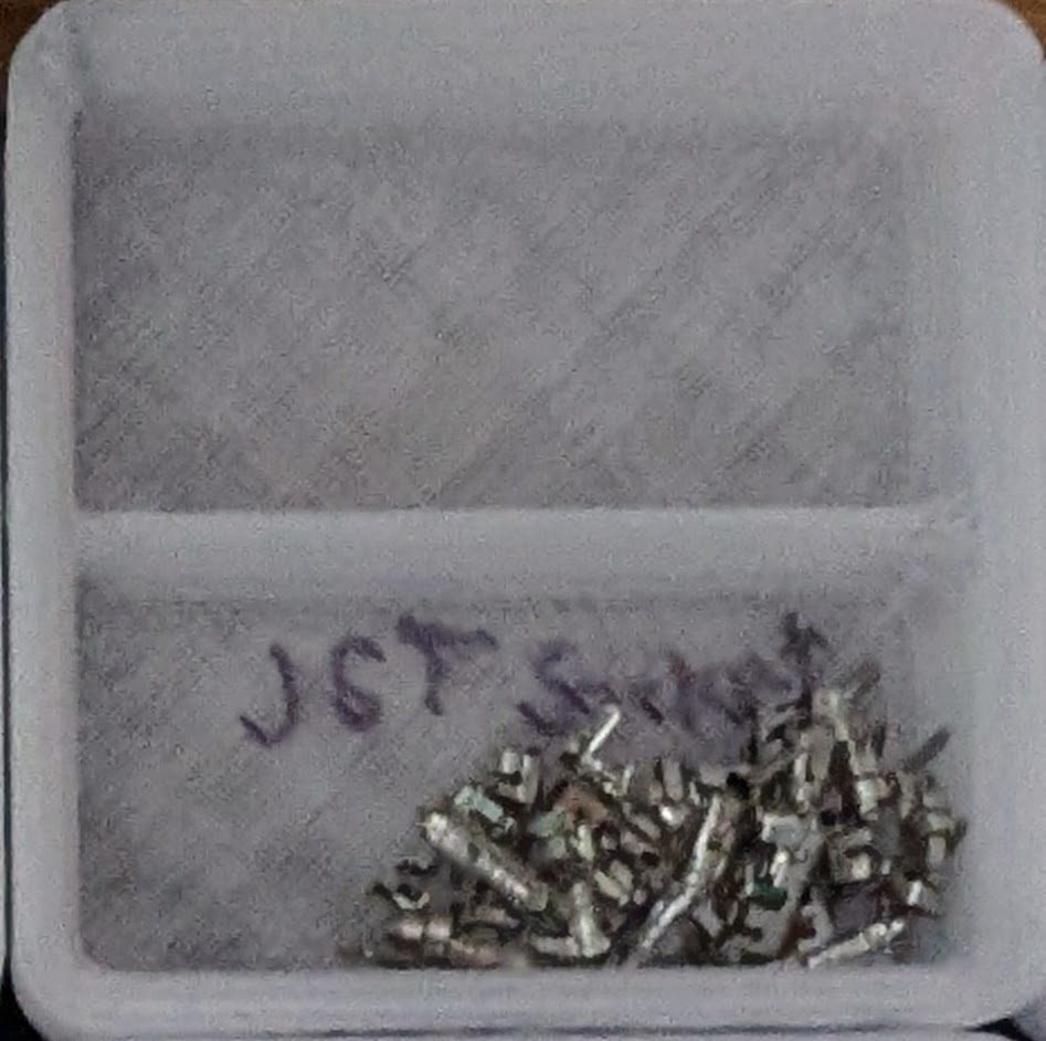 2x1 pick-bin tray